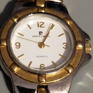 Pierre Cardin ladies watch model 4049TW working.